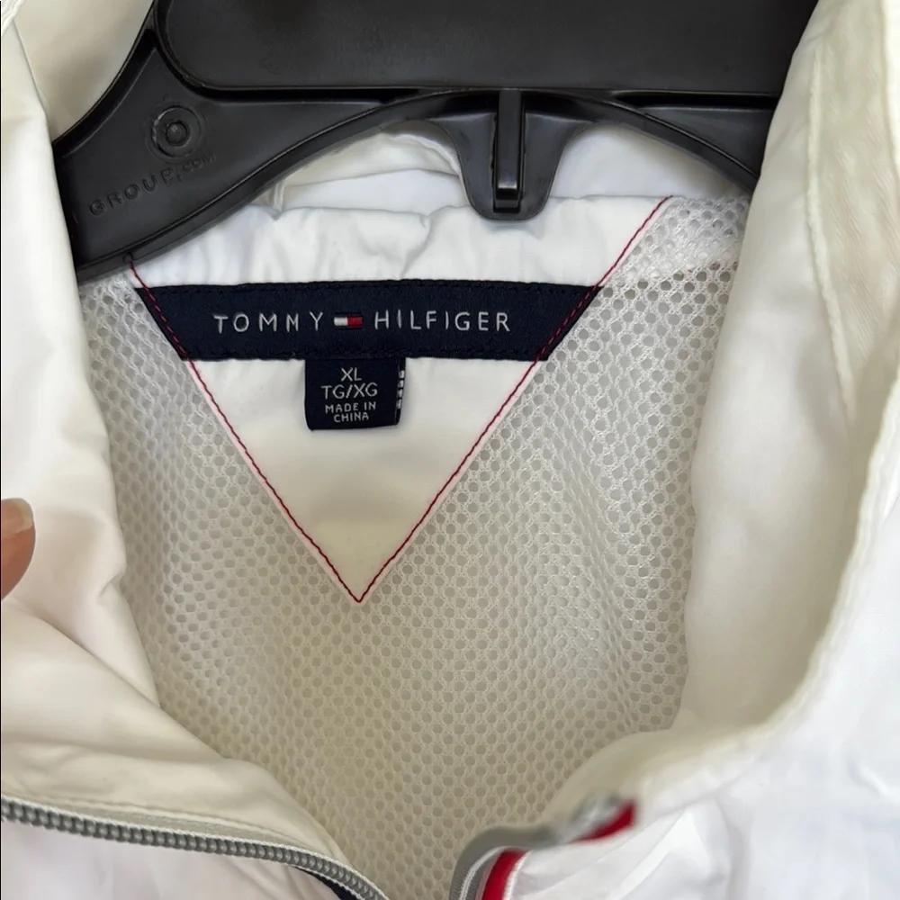 Tommy Hilfiger chic white